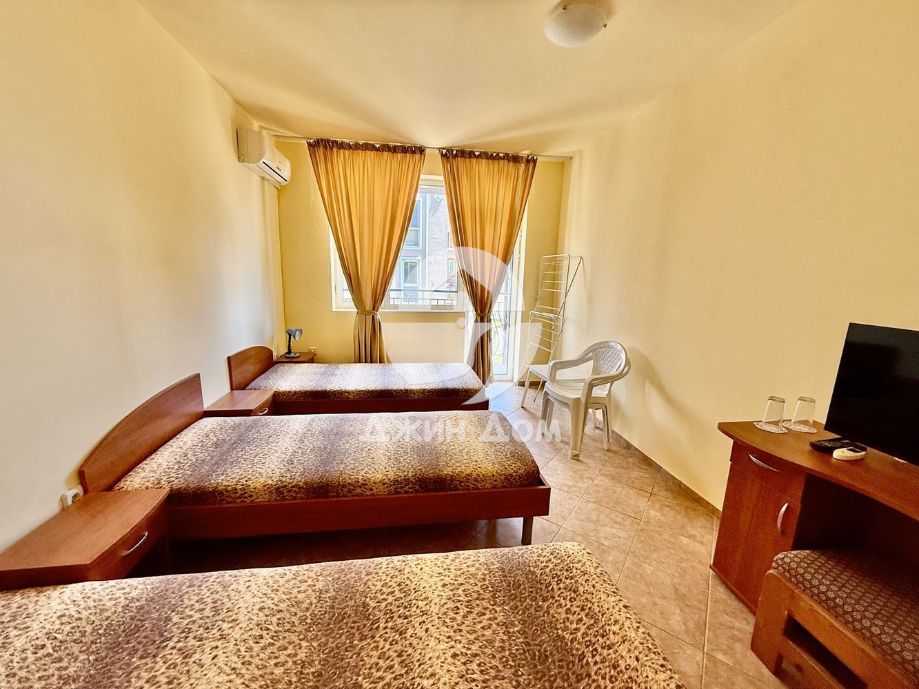 Едностаен апартамент в жилищна сграда БЕЗ ТАКСА, с. Равда - 0