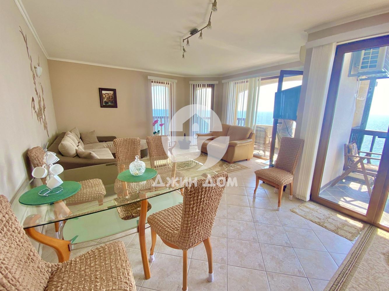 Тристаен апартамент с ПАНОРАМА МОРЕ в Сън Коуст Резорт, гр. Свети Влас - 0