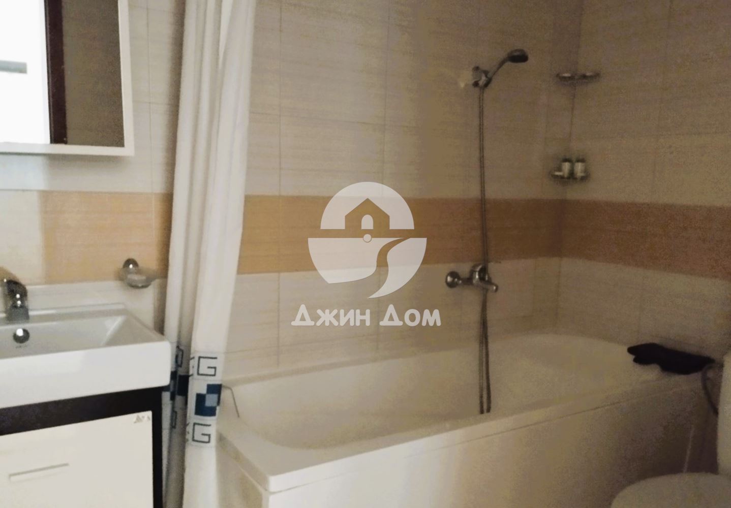 Апартамент с ПАНОРАМА МОРЕ в к-с Престиж Форт Бийч, Свети Влас - 0