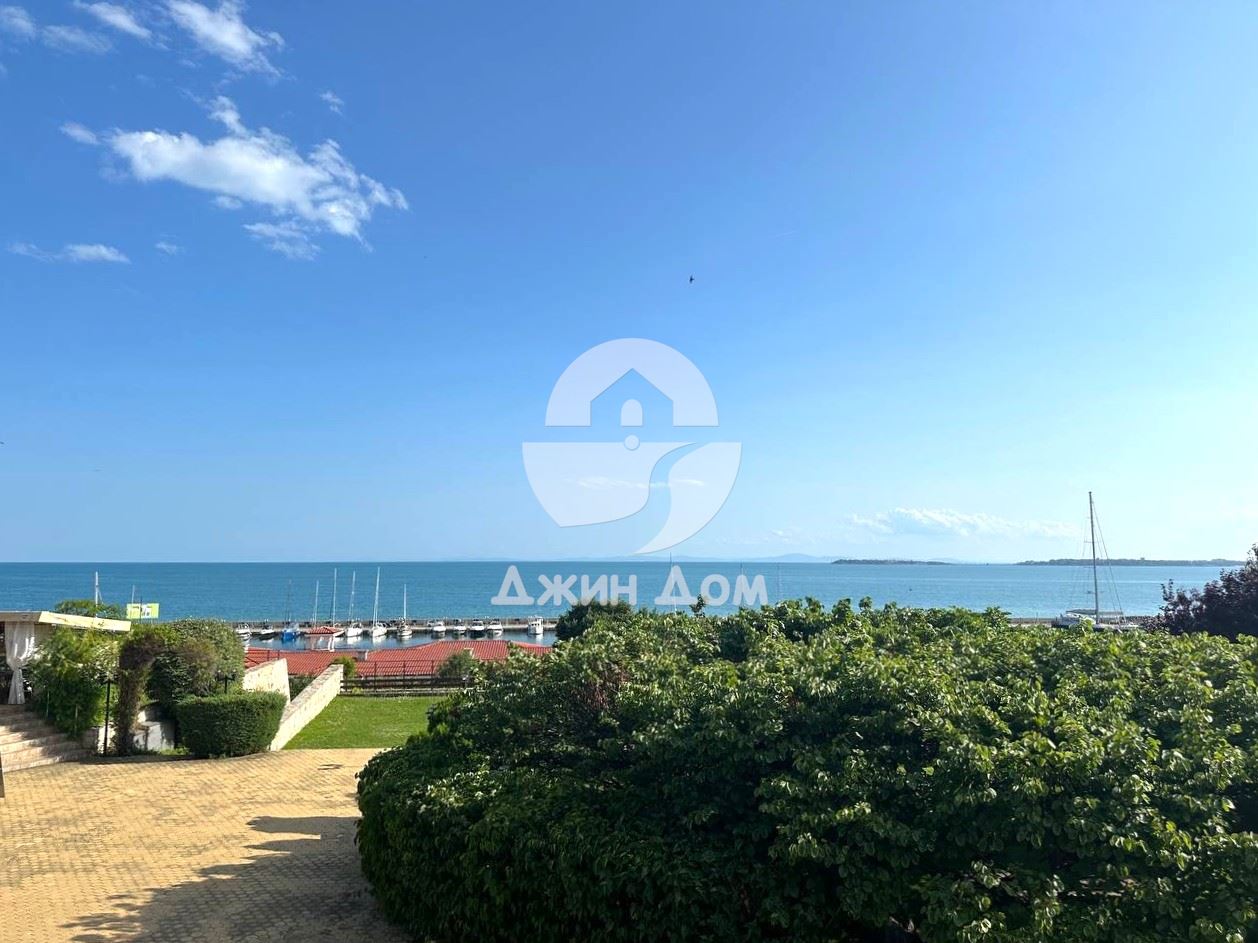 Двустаен апартамент с ПАНОРАМА МОРЕ в к-с Диамант, гр. Свети Влас - 0