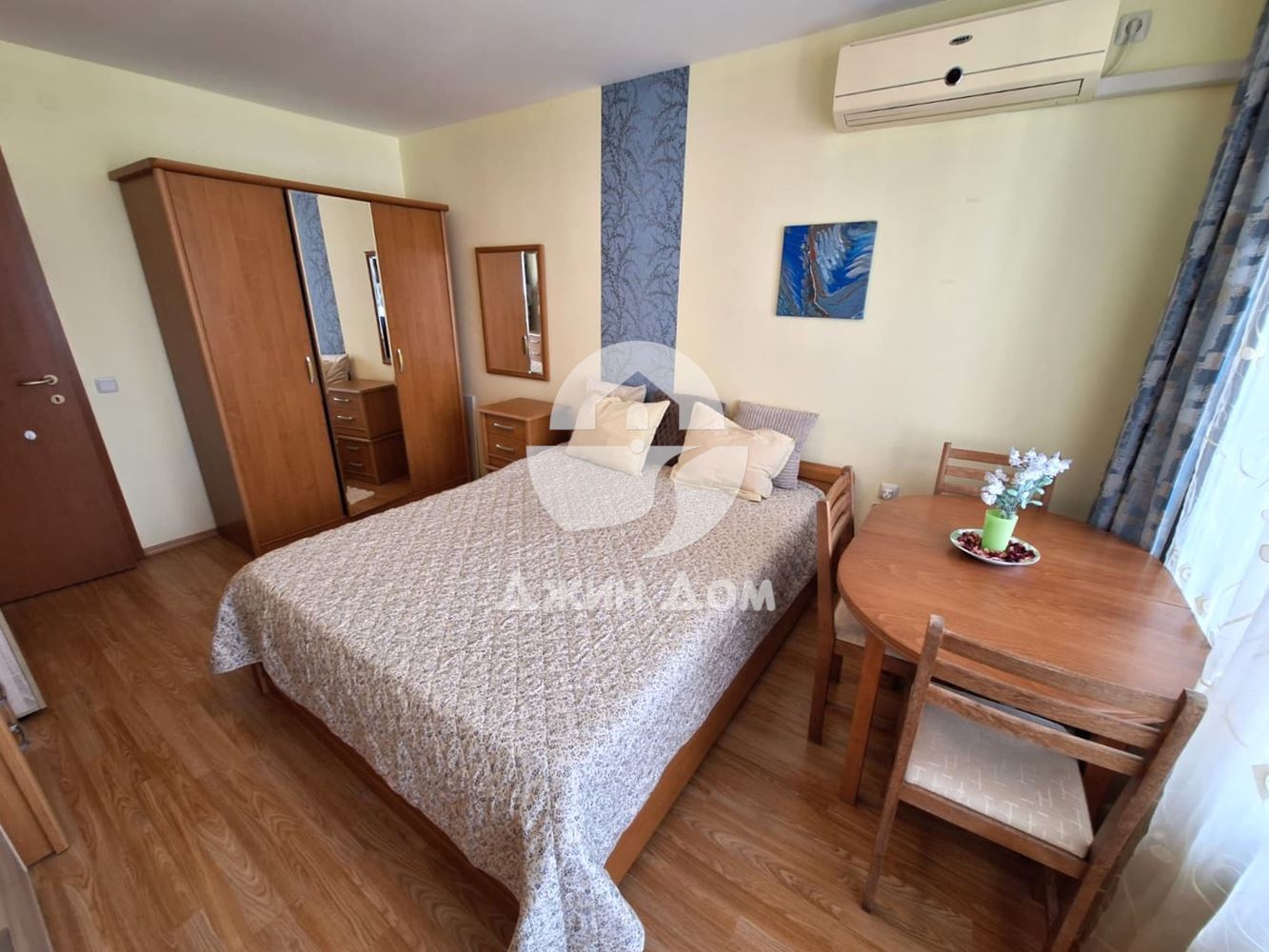 Двустаен апартамент с ГЛЕДКА МОРЕ в к-с Панорама Форт Бийч, гр. Свети Влас - 0