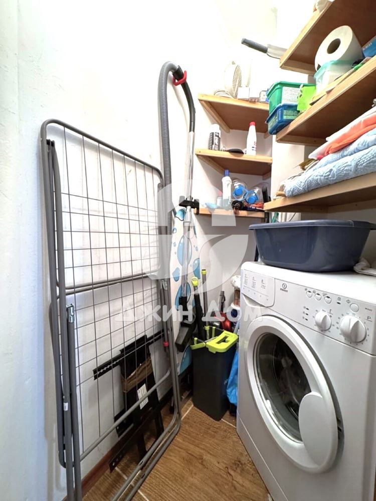 Просторен обзаведен тристаен апартамент в Бей Вю Вилас, с. Кошарица - 0