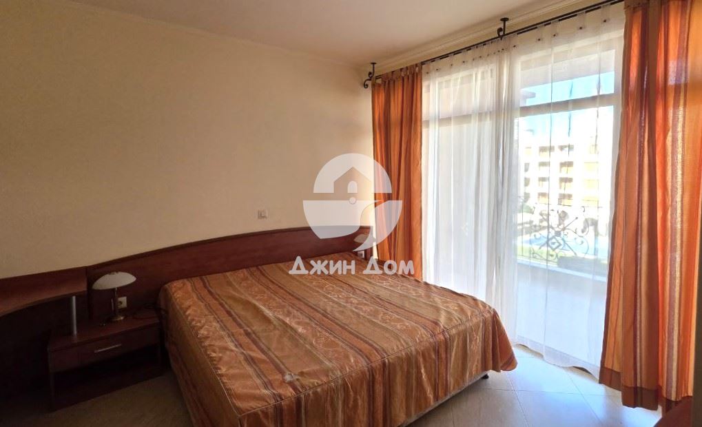 Просторен двустаен апартамент в к-с „Палацо“, к.к. Слънчев бряг - 0