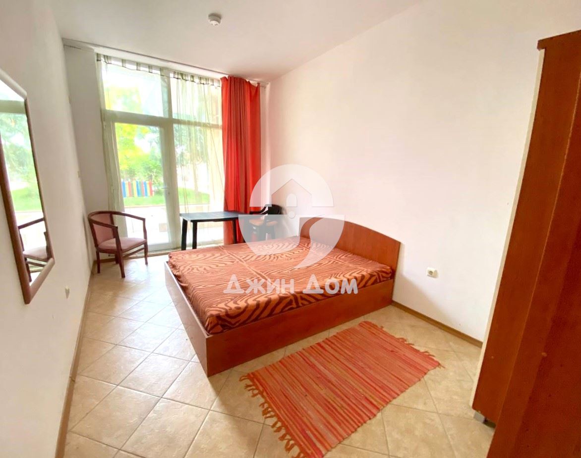 Просторен тристаен апартамент в к-с „Гранд Камелия“, к.к. Слънчев бряг - 0