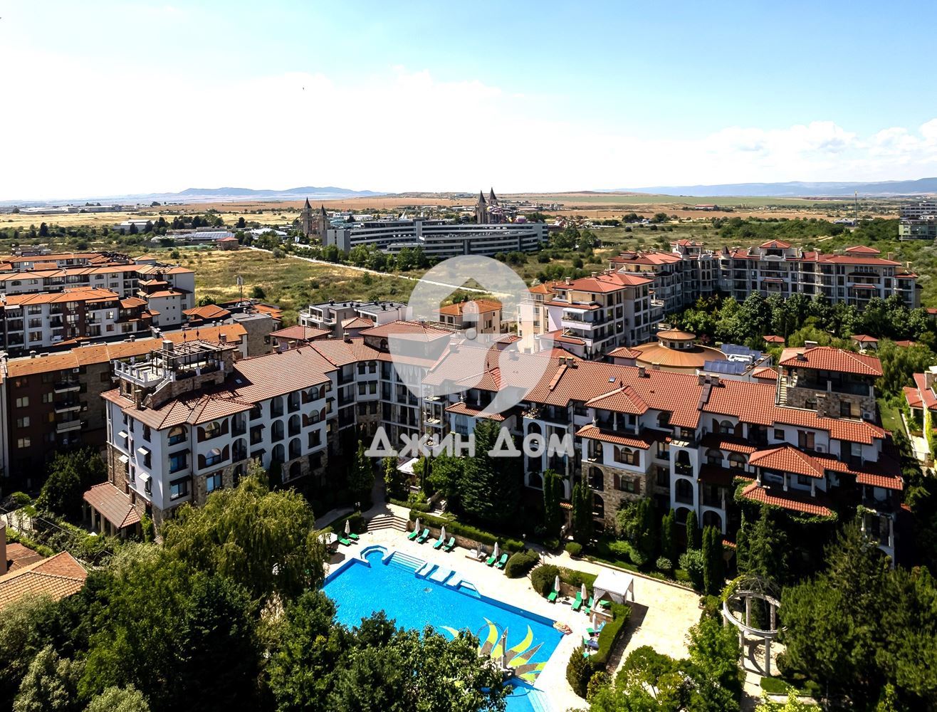 Многостаен триетажен пентхаус с ПАНОРАМА МОРЕ в к-с Естебан, Несебър - 0