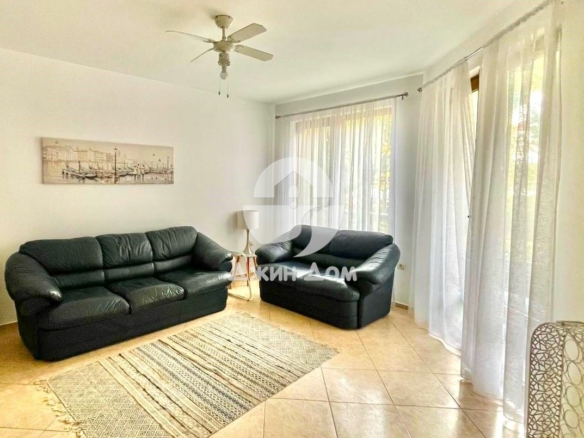 Тристаен апартамент в к-с „Глобъл Сити“, гр. Несебър - 0