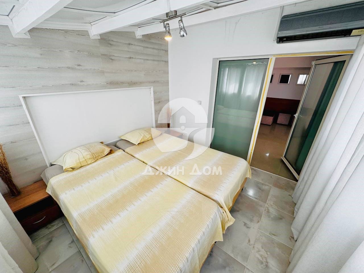 Двустаен апартамент в к-с „Афродита 1“, к.к. Слънчев бряг - 0