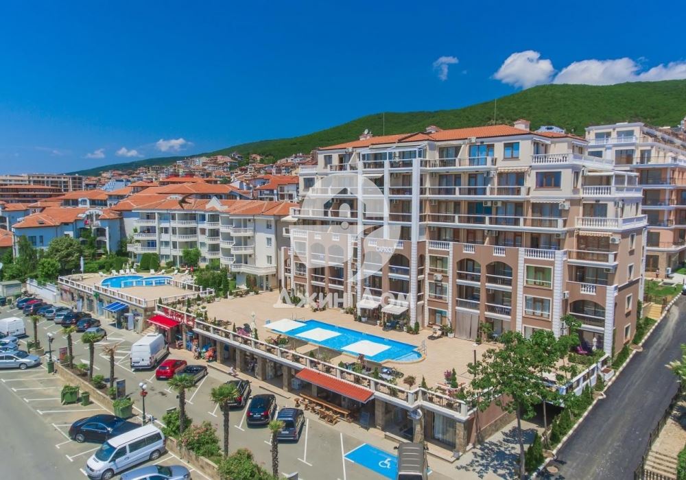 Четиристаен апартамент с ПАНОРАМА МОРЕ в к-с Каприз, гр. Свети Влас - 0