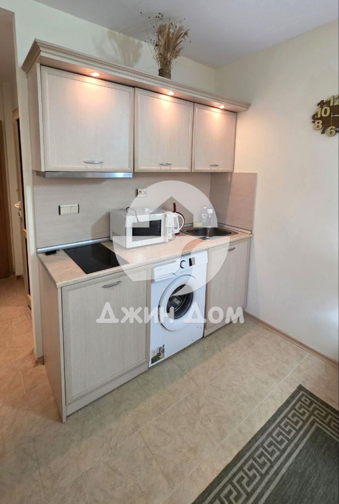 Просторен едностаен апартамент в к-с „Авалон“, к.к. Слънчев бряг - 0