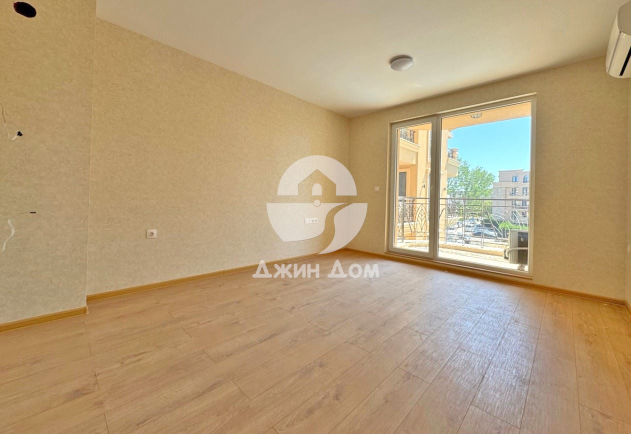 Просторен двустаен апартамент в к-с Афродита Грийн, к.к. Слънчев бряг - 0