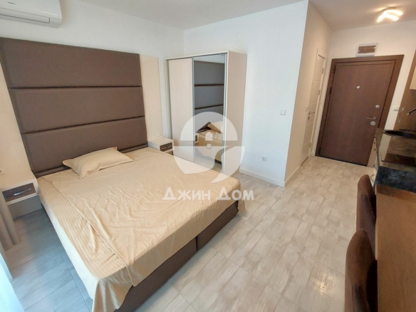 Едностаен апартамент в к-с „Оникс Бийч Резиденс“, гр. Свети Влас - 0