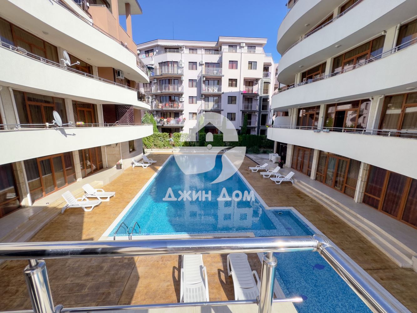 Тристаен апартамент в к-с „Идън“, к.к. Слънчев бряг - 0