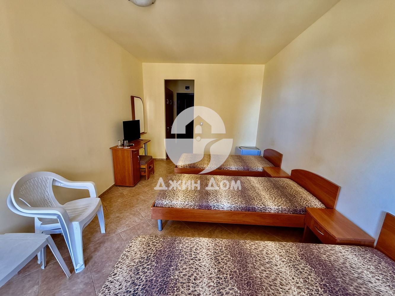 Едностаен апартамент в жилищна сграда БЕЗ ТАКСА, с. Равда - 0