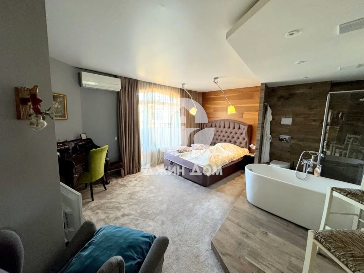 Aпартамент с ГЛЕДКА МОРЕ в к-с Парадайз Дриймс, гр. Свети Влас - 0