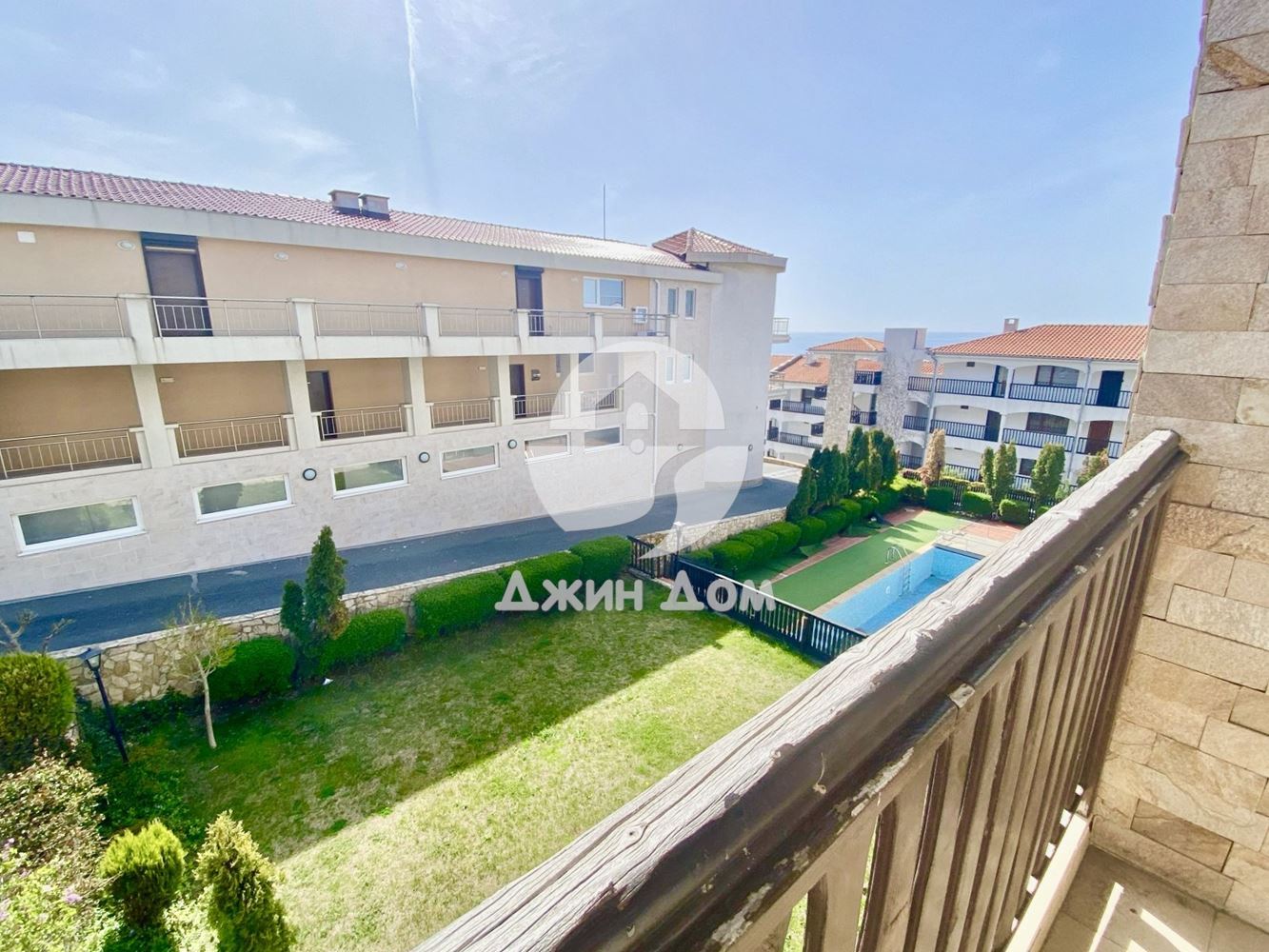 Тристаен апартамент в к-с „Трявна Бийч“, гр. Свети Влас - 0