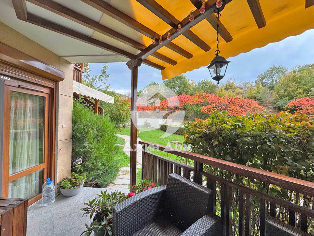 Просторен двустаен апартамент в к-с „Райска градина”, гр. Свети Влас - 0