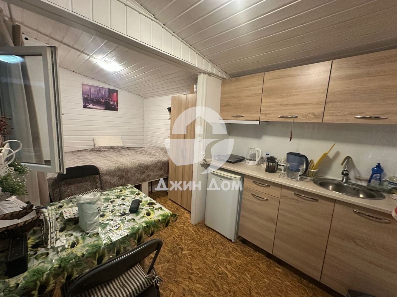 Едноетажна къща в с. Порой, обл. Бургас - 0