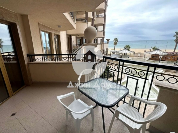 Двустаен апартамент с ПАНОРАМА МОРЕ в к-с Голдън Рейнбоу, Слънчев бряг - 0