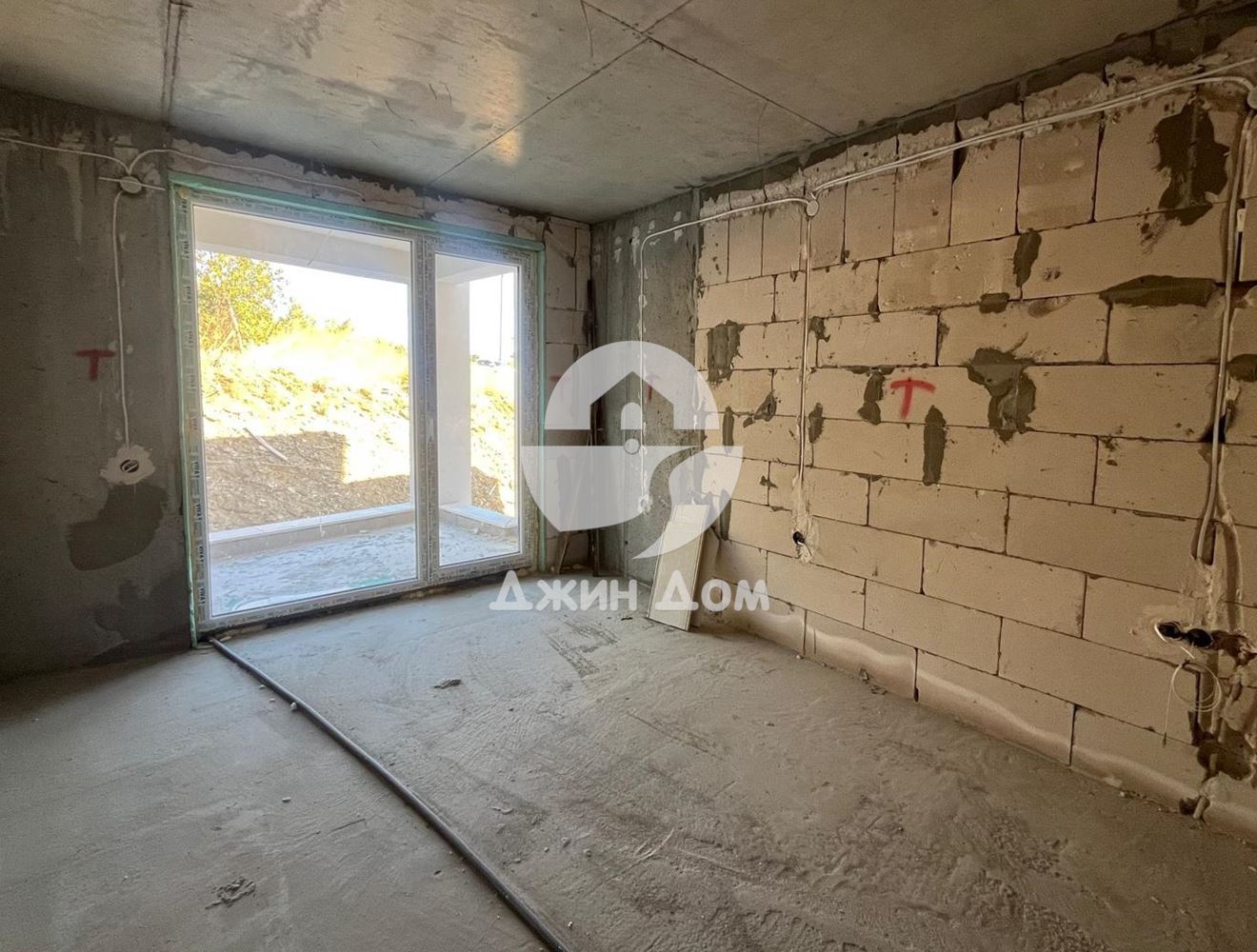 Едностаен апартамент БЕЗ ТАКСА в к-с „Вила Маргарита“, гр. Свети Влас - 0