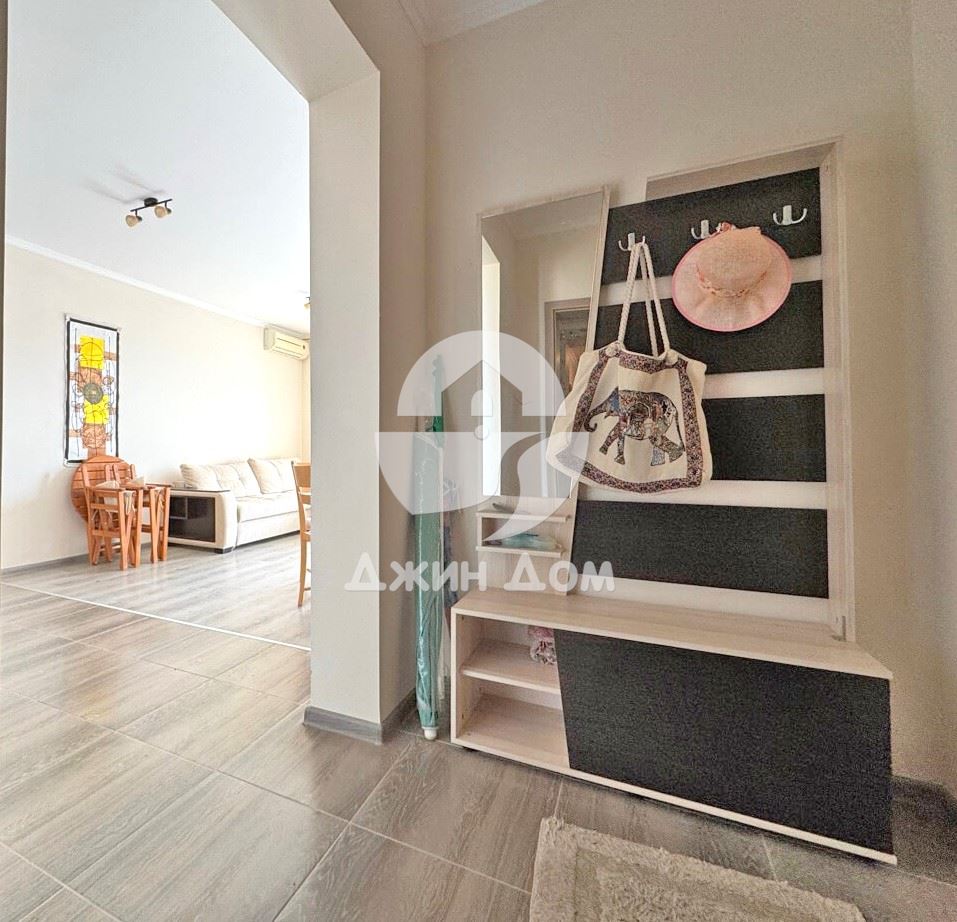 Просторен двустаен апартамент в к-с „Вип Вижън“, к.к. Слънчев бряг - 0