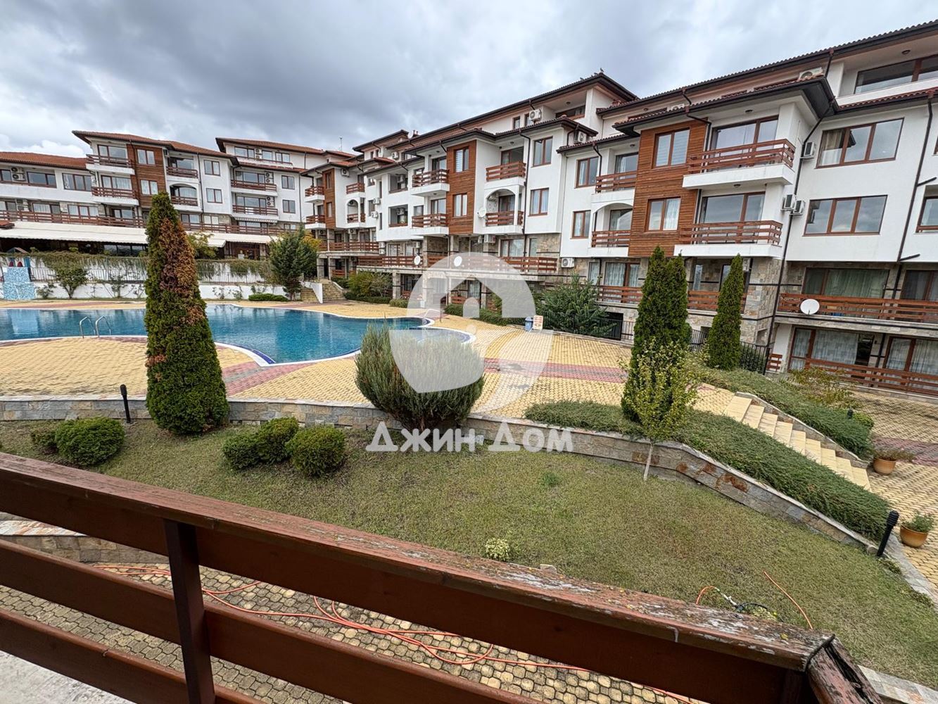 Просторен едностаен апартамент в к-с „Гардения Хилс“, с. Кошарица - 0