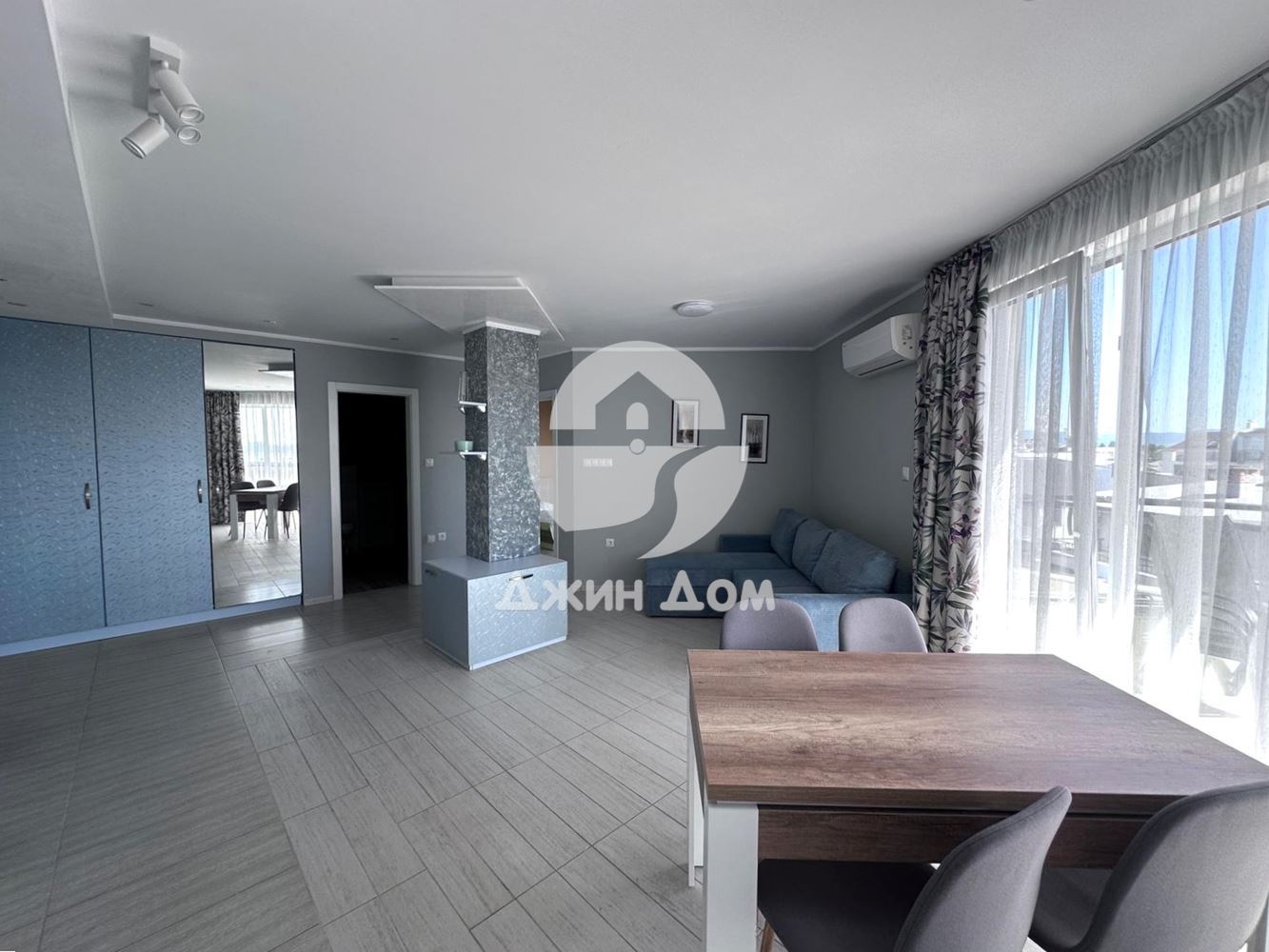 Двустаен апартамент с ГЛЕДКА МОРЕ в к-с „Омега Резорт“, с. Равда - 0