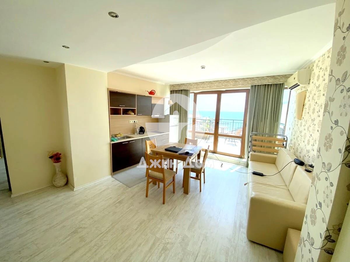 Двустаен апартамент с ПАНОРАМА МОРЕ в к-с Сий Уинд, гр. Свети Влас - 0