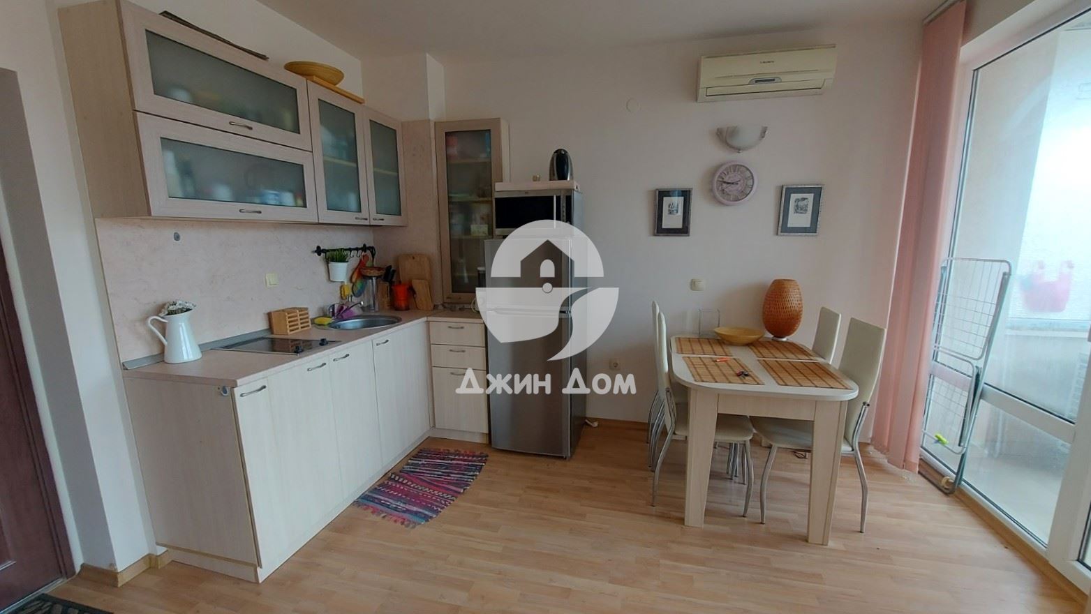 Просторен двустаен апартамент в к-с Стела Поларис 2, к.к. Слънчев бряг - 0