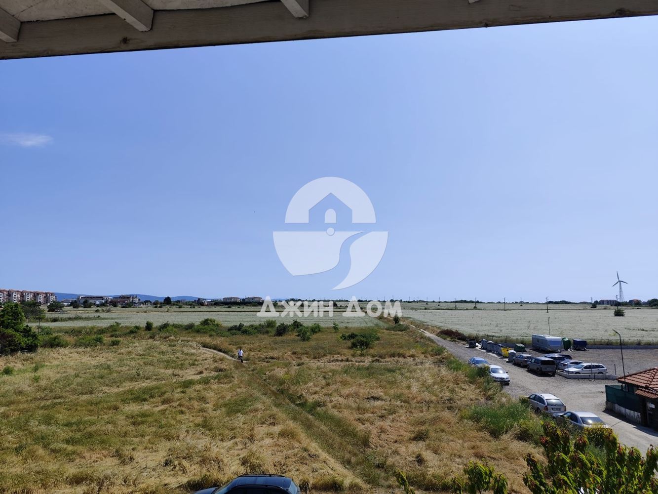 Тристаен апартамент в жилищна сграда с НИСКА ТАКСА, гр. Ахелой - 0