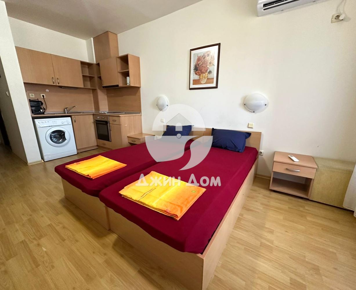 Eдностаен апартамент в Панорама Бей 1, гр. Свети Влас - 0