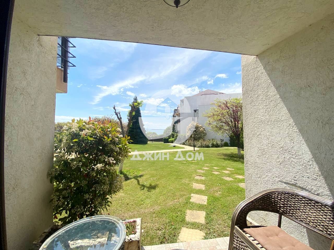 Двустаен апартамент с ГЛЕДКА МОРЕ в к-с Диамант, гр. Свети Влас - 0