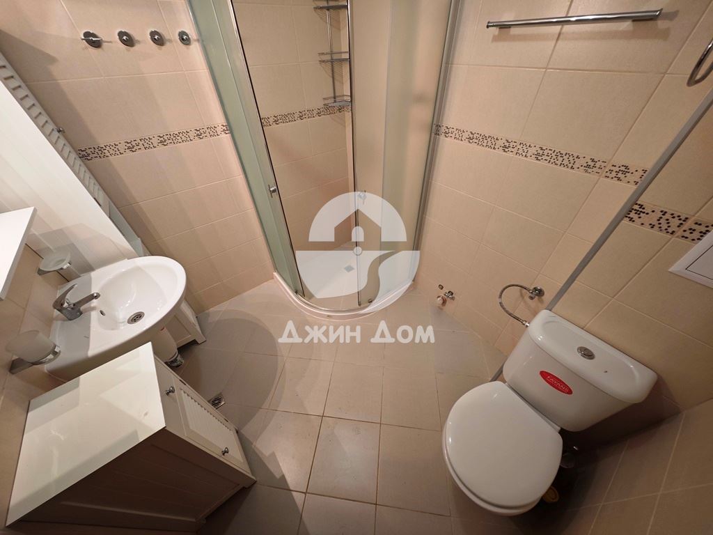 Двустаен апартамент с НИСКА ТАКСА в к-с „Парус 4“, гр. Поморие - 0