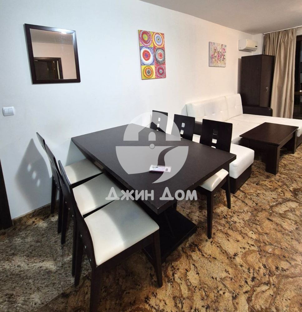 Просторен тристаен апартамент в к-с „Амара“, к.к. Слънчев бряг - 0