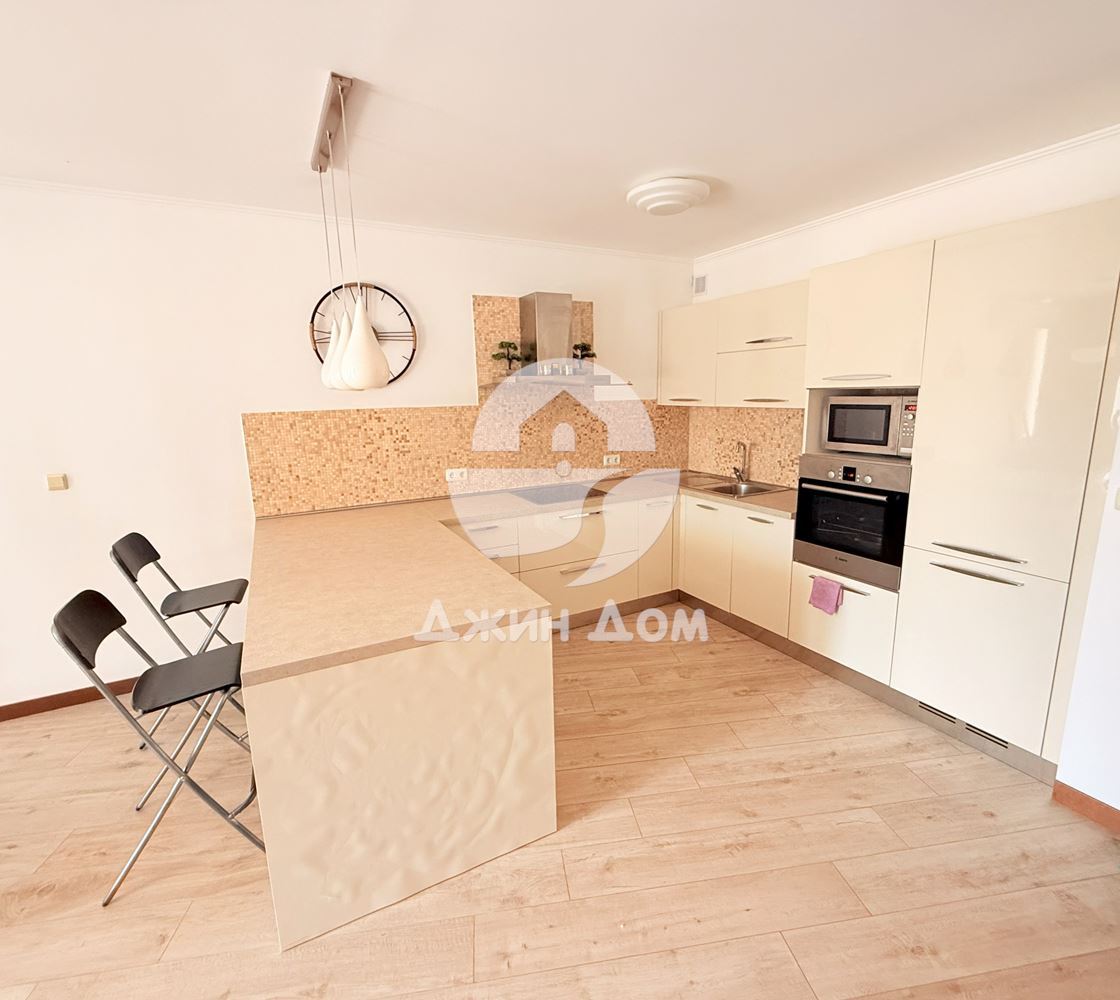 Четиристаен апартамент с ГЛЕДКА МОРЕ в к-с „Каса Реал“ гр. Свети Влас - 0