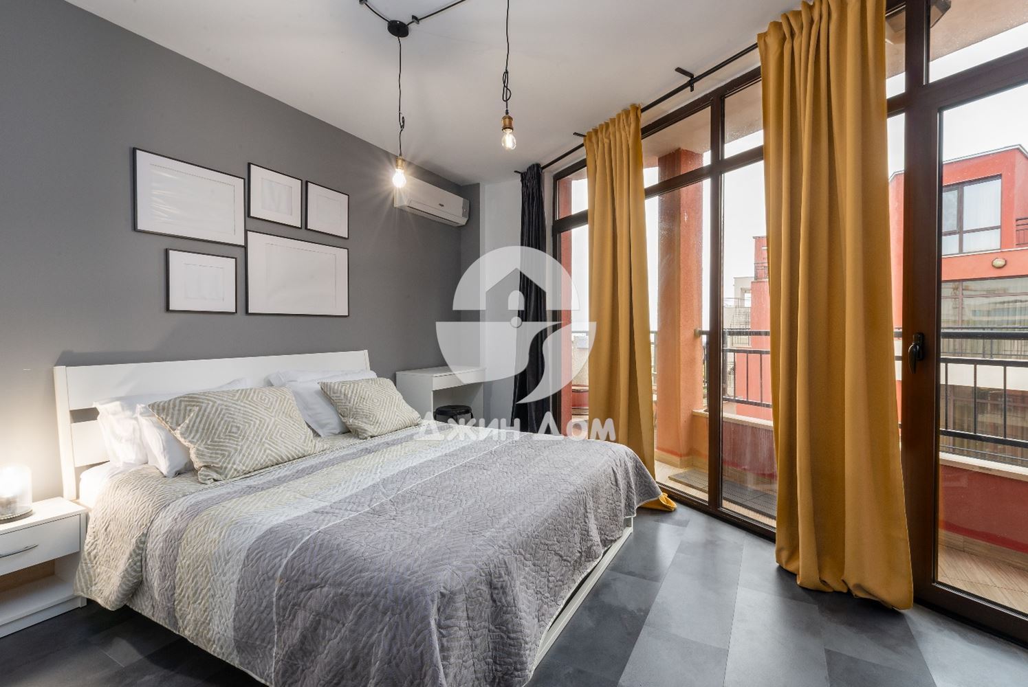 Двустаен апартамент с ГЛЕДКА МОРЕ в к-с „Нобел“, к.к. Слънчев бряг - 0