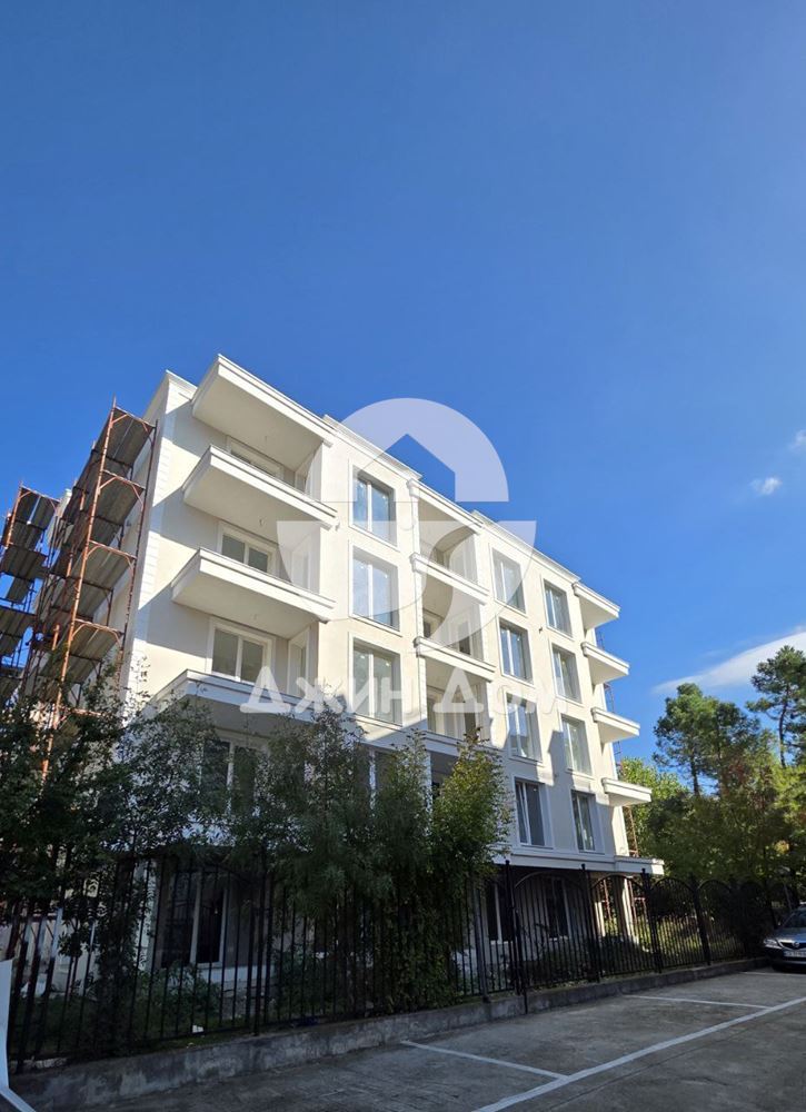 Едностаен апартамент БЕЗ ТАКСА в к-с „Ла Мер Силвър 2“, Слънчев бряг - 0