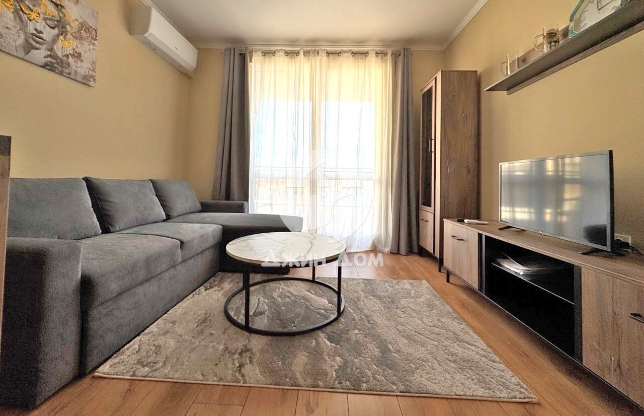 Двустаен апартамент с ПАНОРАМА МОРЕ в к-с Ипанема Бийч, гр. Свети Влас - 0