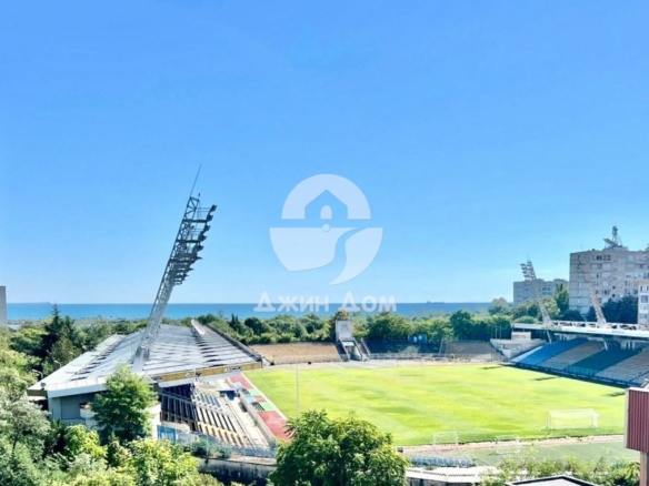 Просторен двустаен апартамент с ГЛЕДКА МОРЕ в к-с „Перла“, гр. Бургас - 0