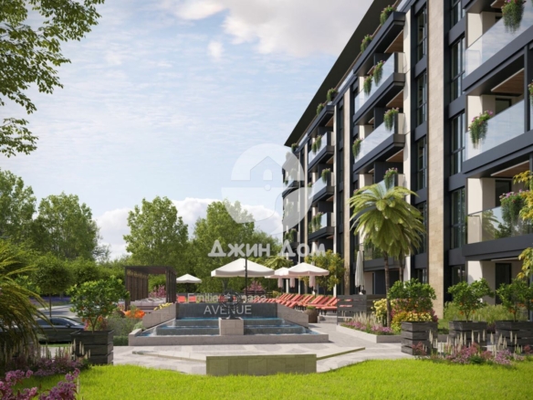 Просторни многостайни апартаменти в Емилия Романа Авеню, Слънчев бряг - 0