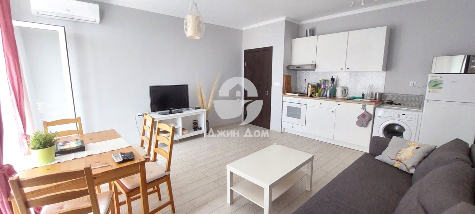 Двустаен апартамент в к-с Премиер Форт Бийч, к.к. Слънчев бряг - 0