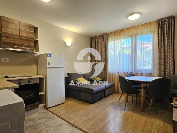 Двустаен апартамент в к-с „Райска градина“, гр. Свети Влас - 0