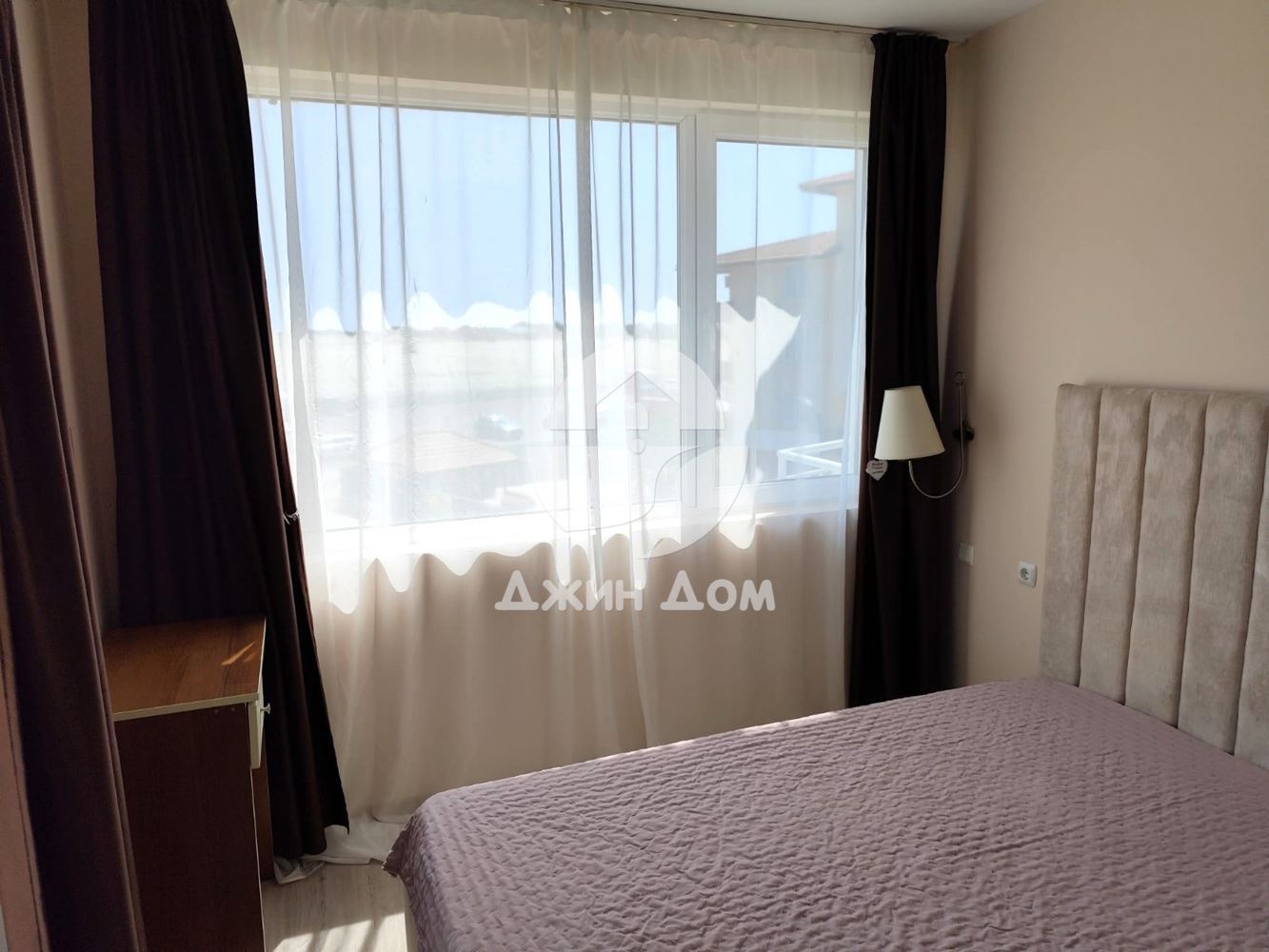 Тристаен апартамент в жилищна сграда с НИСКА ТАКСА, гр. Ахелой - 0