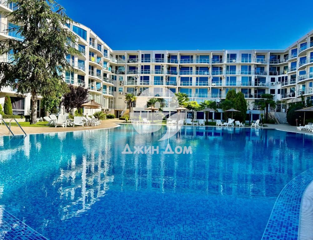 Луксозен двустаен апартамент в к-с Атлантис Резорт, кв. Сарафово - 0