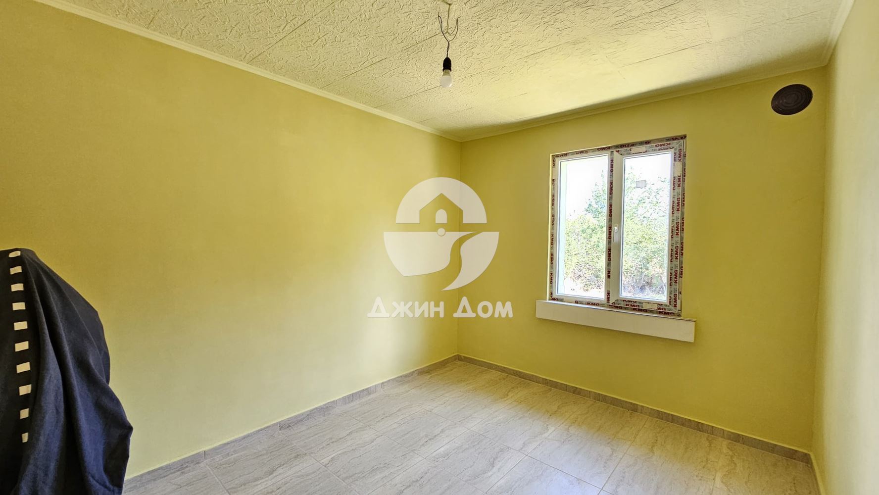 Едноетажна необзаведена къща в с. Дюлево, обл. Бургас - 0