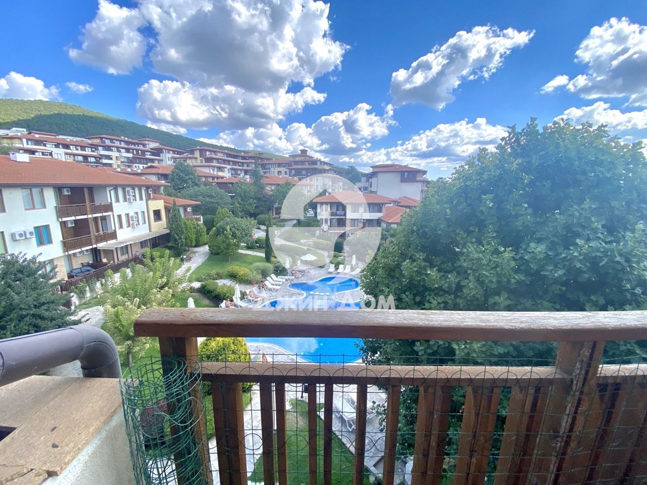 Тристаен апартамент с ГЛЕДКА МОРЕ в к-с Райска градина, гр. Свети Влас - 0