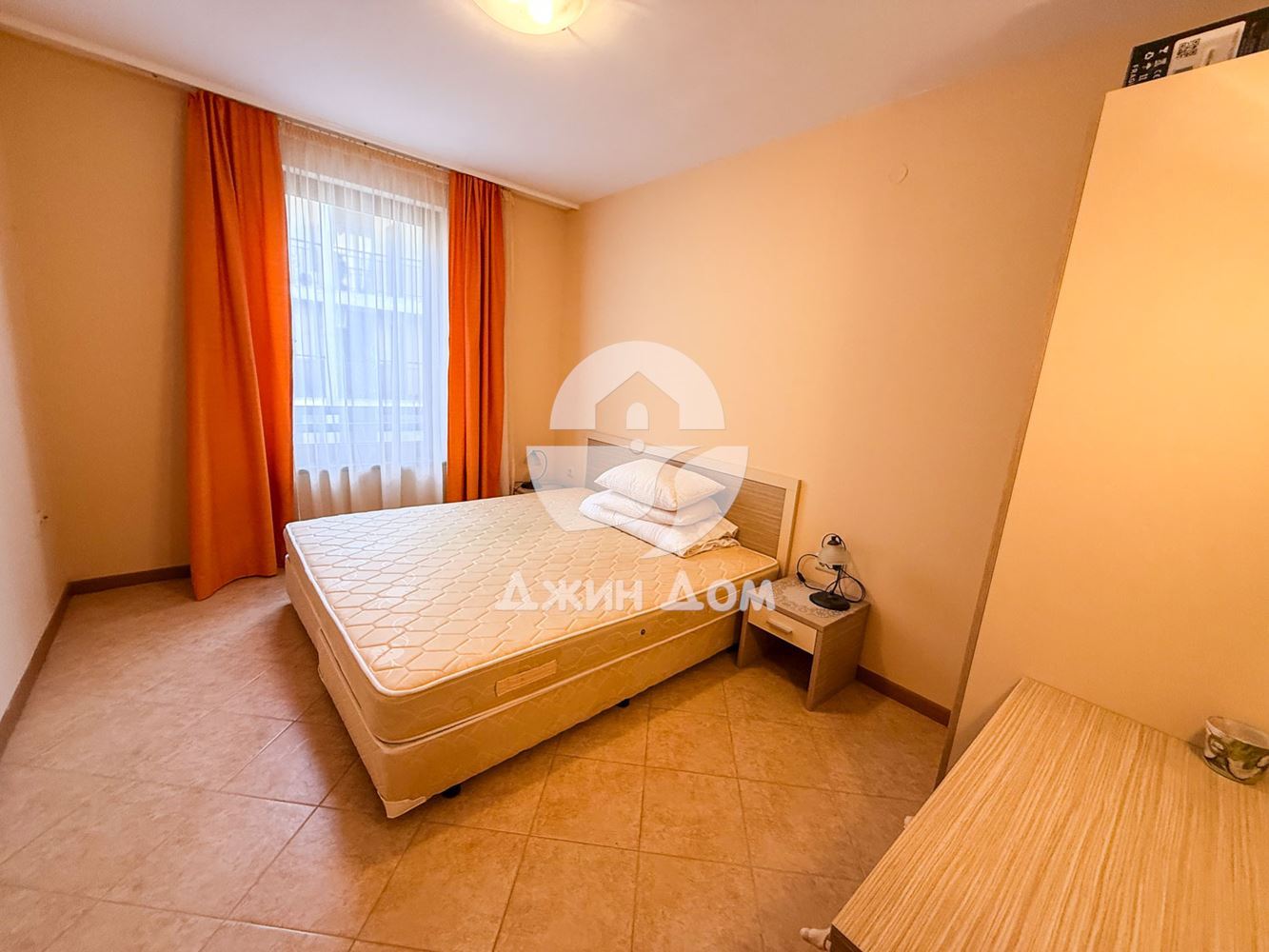 Просторен двустаен апартамент в к-с „Роял Сън“, к.к. Слънчев бряг - 0