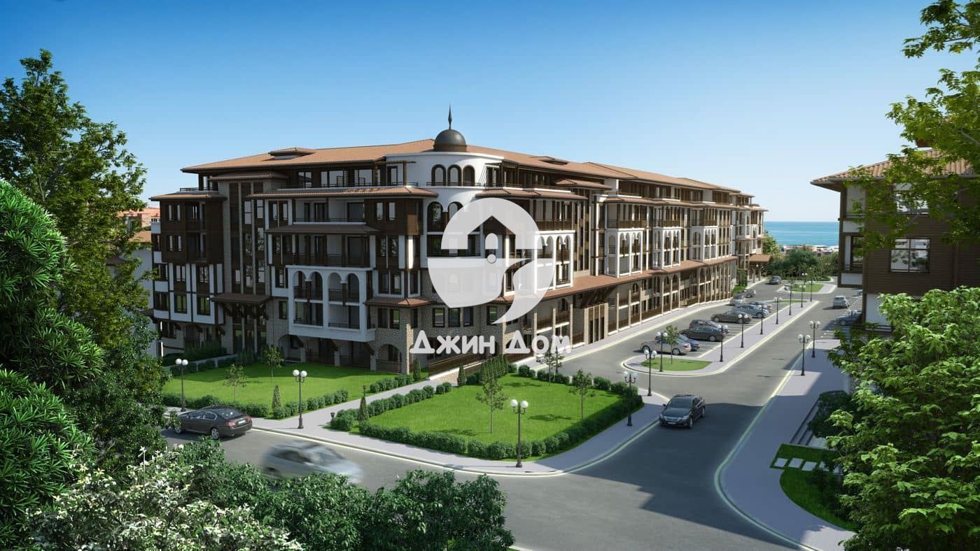 Просторни тристайни апартаменти в к-с „Етъра 4“, гр. Свети Влас - 0