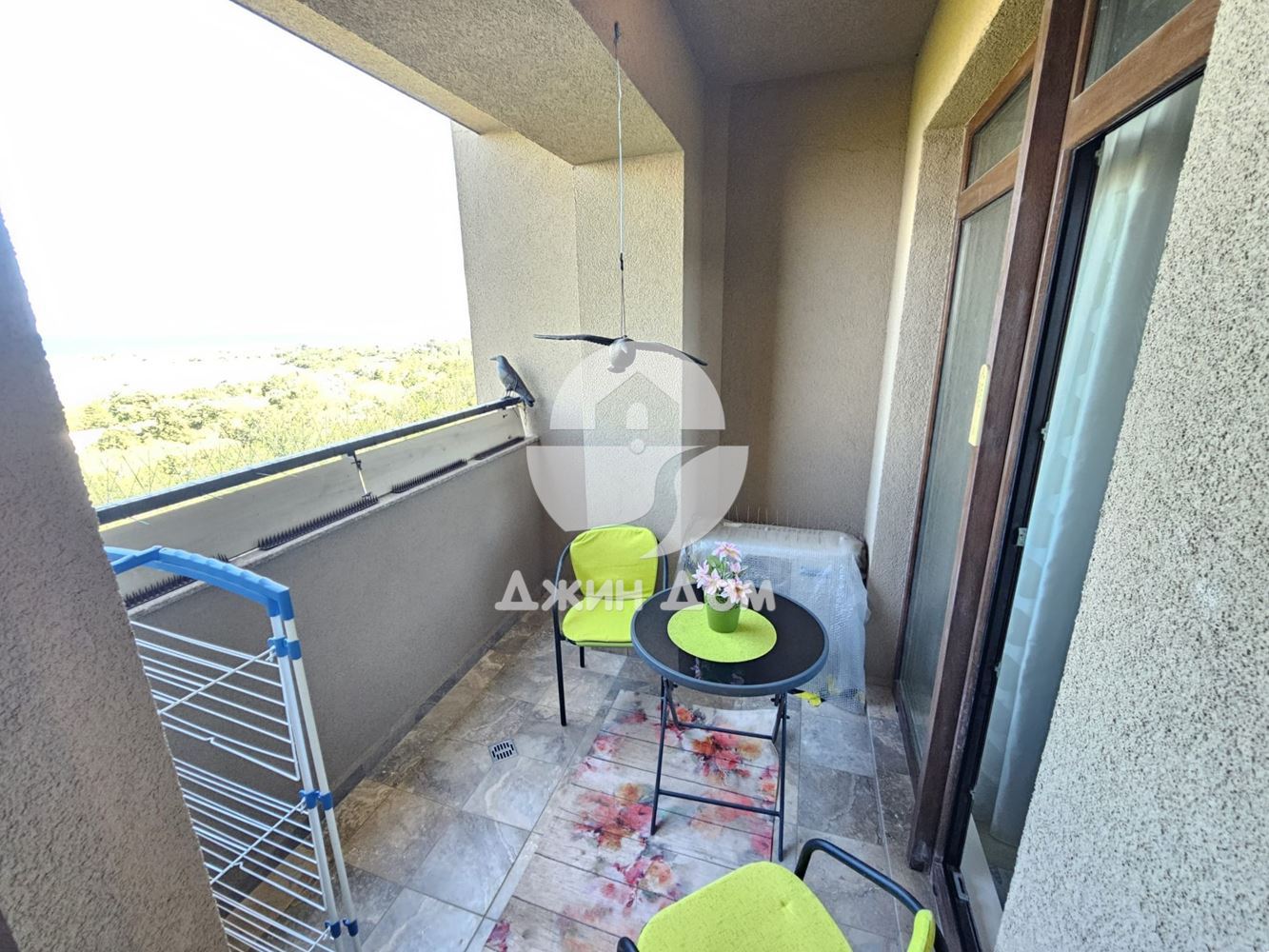 Двустаен апартамент с ПАНОРАМА МОРЕ в к-с „Лазурен Бряг“, гр. Бургас - 0