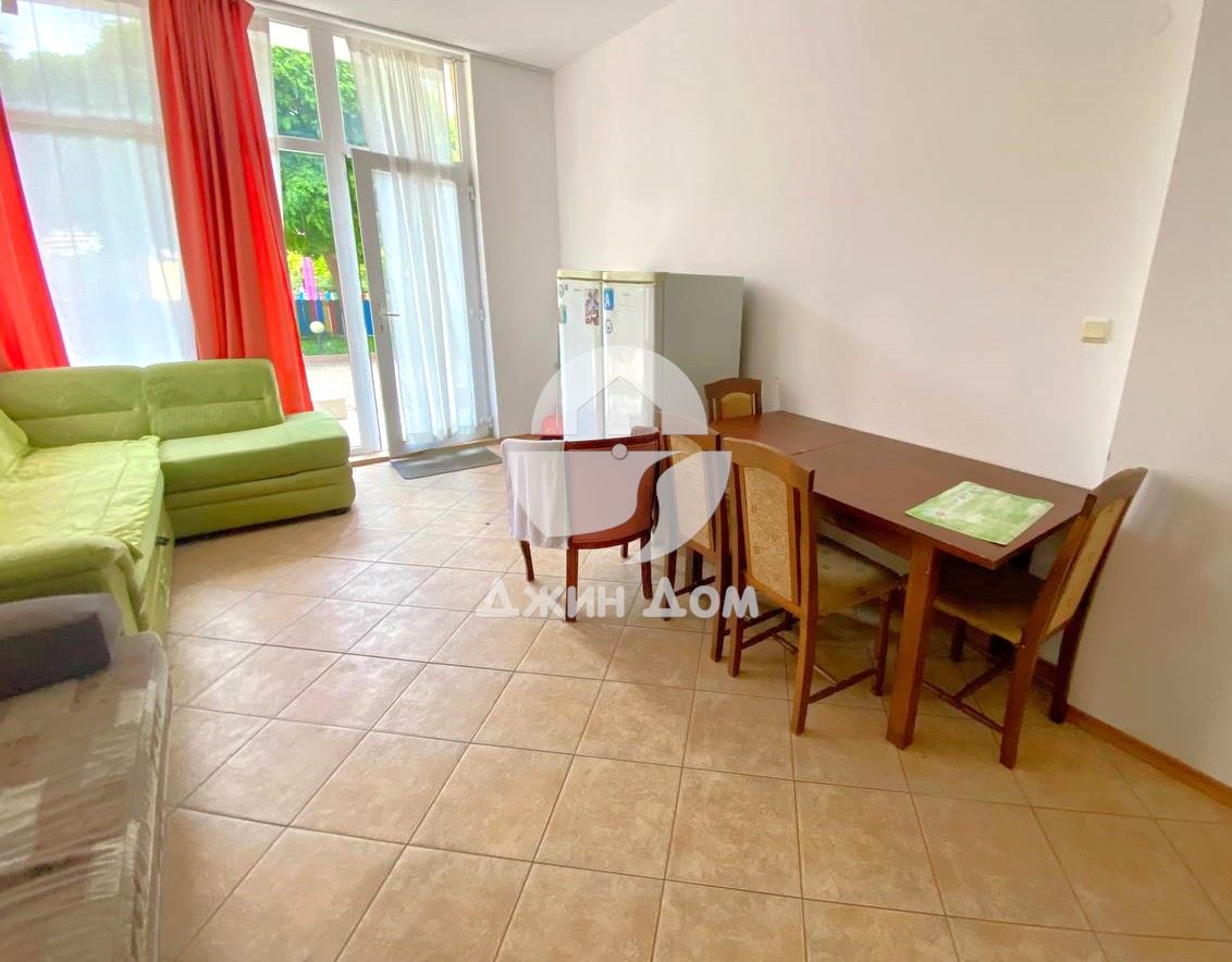 Просторен тристаен апартамент в к-с „Гранд Камелия“, к.к. Слънчев бряг - 0