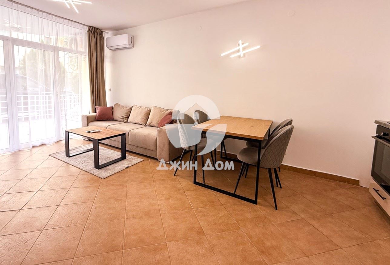 Просторен двустаен апартамент в к-с „Барко дел Сол“, к.к. Слънчев бряг - 0